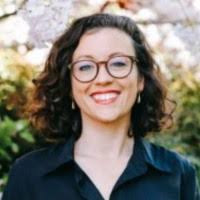 Vanessa Neri's Instagram, Twitter & Facebook