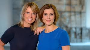 In der sportschau würde sie die tradition schöner und erfolgreicher moderatorinnen fortsetzen. Hier Spricht Berlin Der Rbb Talk Im Ersten Mit Eva Maria Lemke Und Jessy Wellmer Rbb