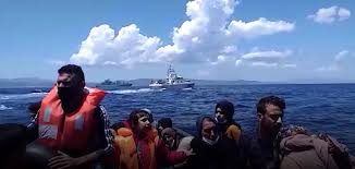 Vielleicht können diese 15min ein stück dazu beitragen, dass zukünftig mehr menschen bescheid wissen, wenn man den begriff moria hört oder liest. A Short Story Of Moria Joko Klaas 15 Minuten Live Video Leavenoonebehind