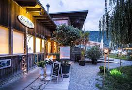 Diese berner restaurants und hotels sind nah am wasser gebaut. Restaurant Peniche Nidau Tourismus Biel Seeland Schweiz Restaurant