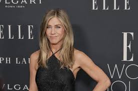 Jennifer Aniston Responds After Report Claims Friends Star Is ‘Not Happy’ With Lisa Kudrow ‘For Stirring up Drama’