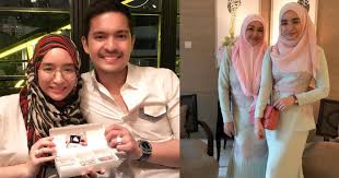 Mengejutkan anak nikah jutawan kosmetik tv terlajak laris. Tak Boleh Sembunyi Rasa Gembira Ni Ziela Jalil Syukur Bakal Timang Cucu Pertama Pa Ma