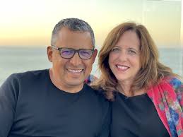 Cathleen Valentine and Gil Silva's Wedding Website