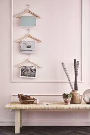Ikea Deutschland Tolle Ideen Fur Kleiderbugel Die Du Auch Ganz Anders Einsetzen Kannst Zum Beispiel Als Magazinh Ikea Boutique Innenarchitektur Ikea Ideen