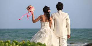 Lokasi dari pantai tegal wangi jimbaran berada di wilayah desa adat jimbaran, tepatnya jalan menuju pantai tegal wangi bali masih dalam kategori pantai tersembunyi di bali, jadi anda. Inspirasi Foto Prewedding Keren Dan Romantis Lengkapi Momen Bahagia Anda Merdeka Com