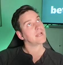 Russ Robinson (@RussellRobinson)