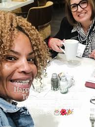 The Real Chisme Podcast with our special guest Raul Osegueda aka El Señor  de Los Préstamos 562-665-4132