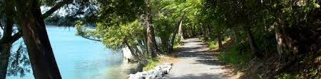 Whether you're shopping for a new mattress or great deals on home decor, your local big lots has you covered with. Green Lake Round Lake Green Lake State Park New York Hikespeak Com