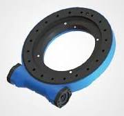 WE series heavy-duty fence type slewing drive device | FH