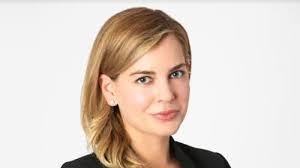 Casey Cusick's Instagram, Twitter & Facebook