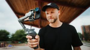 Thanks to advanced technologies, the osmo mobile perfects action shots, making every moment you shoot look smooth, professional, and ready to share. Dji Osmo Mobile 3 Are Gimbals Worth It For Smartphones Youtube
