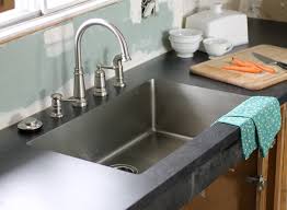 an undermount sink in laminate