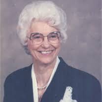 Lenora Steele's Instagram, Twitter & Facebook