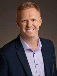 Realtors & Real Estate Agents