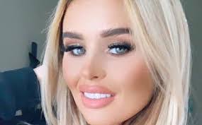 Francesca Morgan's Instagram, Twitter & Facebook