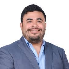 Dan Hassell's Instagram, Twitter & Facebook