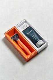 This Shaver Set Is Everything You Need To Get Picture Perfect For The Wedding Day Grab Some For The Wedding Party Too Ha Shaving Set Shaving Gifts Shaving
