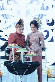 Rm800 for 8hrs, without table+chair. Pusat Komuniti Bukit Damansara Wedding Research Malaysia