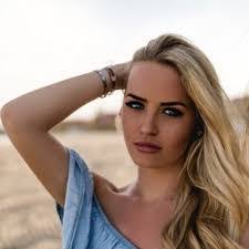 Daisy Eubanks's Instagram, Twitter & Facebook