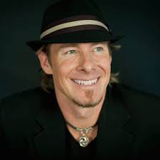 Erik Wahl Painting Raises $21,000 for Miracle-Ear Foundation by Erik Wahl