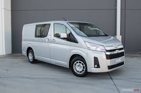 It may lack some of the styling flair and dynamic ability of certain rivals, but it's very good at transporting people and goods with minimum fuss. 2019 Toyota Hiace Review V6 Diesel Video Performancedrive