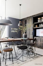 Maybe you would like to learn more about one of these? Tips Dan Serba Serbi Pemilihan Serta Pemasangan Lampu Gantung Chandelier Ruang Makan Dining Room Vaastu Arsitektur Studio