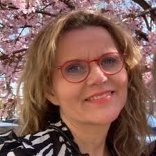 Linda Nyholm's Instagram, Twitter & Facebook