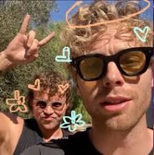 Discover 510 5 seconds of summer, Chase Atlantic and 5 seconds of summer  ideas