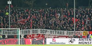 Die gruppe deviants ultras wird die sc preußen münster gmbh & co kgaa niemals aktiv im stadion unterstützen. Fanfotos Preussen Munster 1 Fc Kaiserslautern 2 0 2 0 Der Betze Brennt