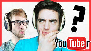 Alex Corl's Instagram, Twitter & Facebook