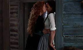 The world to come kiss. The World To Come Starring Vanessa Kirby And Katherine Waterston Page 101