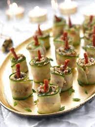 The holiday season is the busiest month for a lot of people. 22 Christmas Party Appetizers World Inside Pictures Vegetarian Christmas Dinner Vegetarian Christmas Christmas Finger Foods