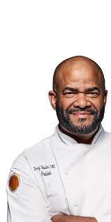 A crown of dangers with toxins in synthetic hair