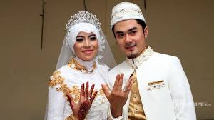 Istiqamah Berhijab Saat Di Atas Panggung Intip 5 Fakta Perubahan Penampilan Cinta Penelope Di 2018 Halaman 4 Tribun Jatim
