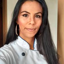 Aura Barrientos's Instagram, Twitter & Facebook