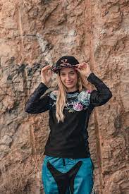 black rose ladies jersey from propheus bikewear lady modestil frau