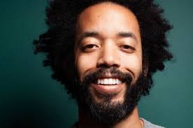 Wyatt Cenac: Jerk Chicken In Every Pot «