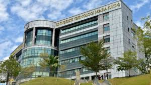 Senarai program yang ditawarkan di uitm mengikut kampus hello,walaupun sekarang dh menunjukkan pukul 2:35 pagi yang sekarang ini masih lagi study sambil blogging. Uitm Sedia Gerakkan 15 000 Warganya Bantu Mangsa Banjir