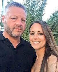 Veronica Norcross's Instagram, Twitter & Facebook