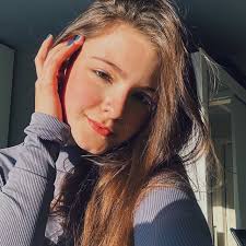 Daniela Coelho (@danii_coelhoo) • Instagram photos and videos