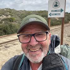 What container fits perfectly in Thule roof rack for clothes and a strong  metal hitch cargo carrier for Subaru Outback?