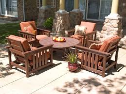 Fusing The Club And Mission Styles The Polywood Club Mission Patio Furniture Collection Comes With Coordinating Deep Seating Cushions For Living Room Like Luxu