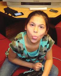 yz-Color page 1.indd