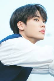 Appreciation post for Evan Lin. 💖 He is Wan Peng's leading man in the  upcoming drama "Crush". This guy will surely make our hearts flutter. 😍