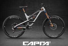 yt s new capra enduro bike now offers both 27 5 and 29 wheels increases travel singletracks mountain bike news mtb bike mountain cannondale mountain bikes bike news