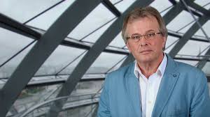 Das bundesverfassungsgericht hat den berliner mietendeckel am donnerstag für nichtig erklärt. Brandner Verfassungsgericht Bestatigt Position Der Afd Fraktion Zum Berliner Mietendeckel Afd Fraktion Im Deutschen Bundestag