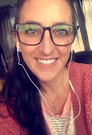 WFH Friday for me! Do you love working from home? Or not so much? I'll be  honest, if I had to choose between them, I choose to be in the office with