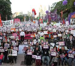 Cientos de chilenos se unen a 'ni una menos' impulsada en argentina para rechazar feminicidio. Cinco Anos De Ni Una Menos La Deuda Permanente Es Pagina12
