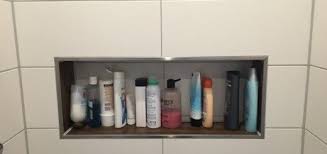 Duschablage Unser Ablagefach In Der Gemauerten Dusche Gemauerte Dusche Duschablage Badezimmer Ablage
