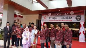 Katanya, tindakan itu supaya jabatan dan agensi di bawah kementerian mempunyai masa. Komunitas Toyota Touring Tiga Negara Rayakan Hut Ri Di Brunei Halaman All Tribun Timur
